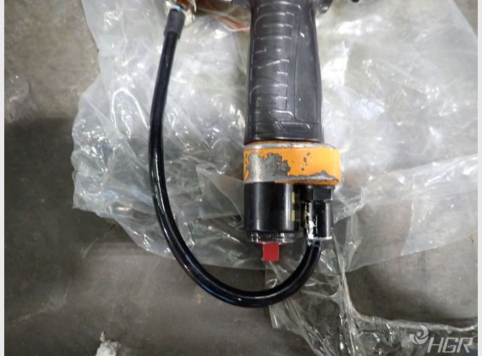 Uryu Pneumatic Impact Wrench