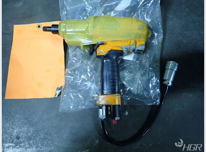 Uryu Pneumatic Impact Wrench