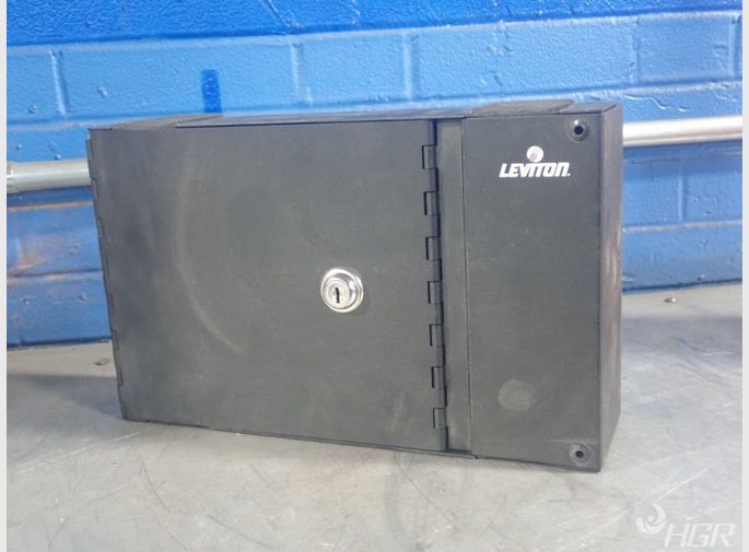 Leviton Mounting Box
