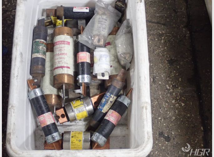  Fuses