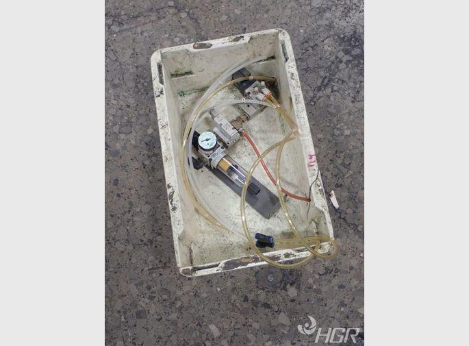  Valve Assembly