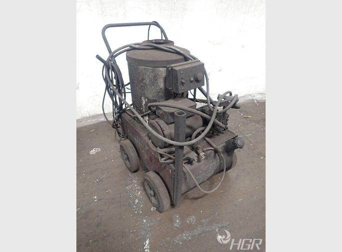 Hotsy Heated Pressure Washer