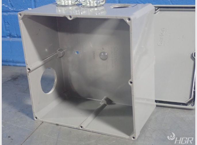  Screw Cover Pull Box