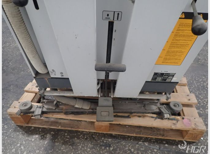 Advance Floor Sweeper