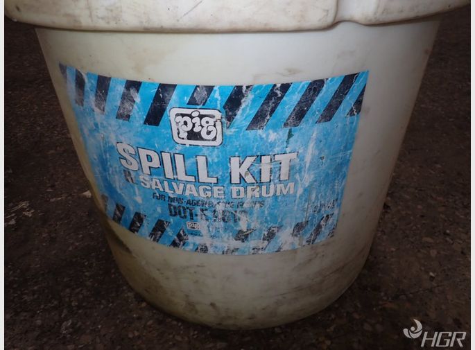 Pig Spill Kit