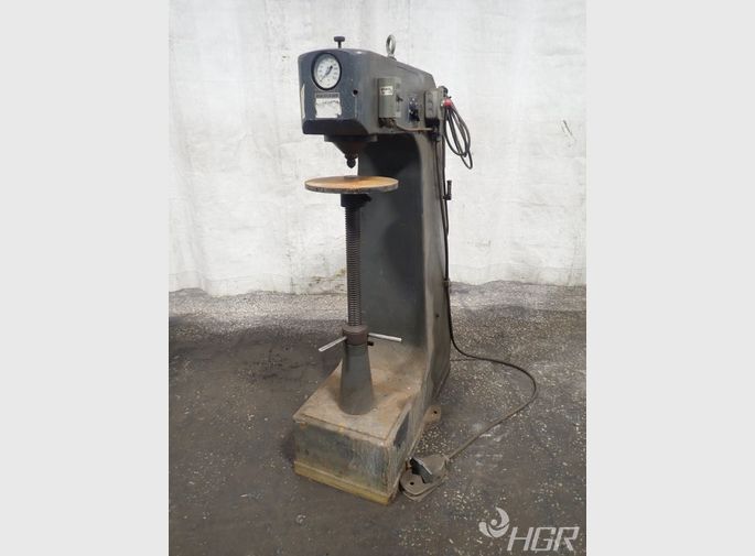 Detroit Testing Machine Hardness Tester