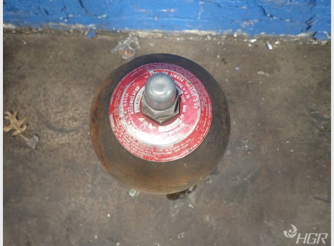 Greer Hydraulics Accumulator