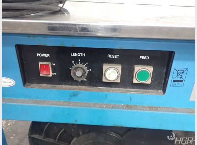Pac Strapping Machine