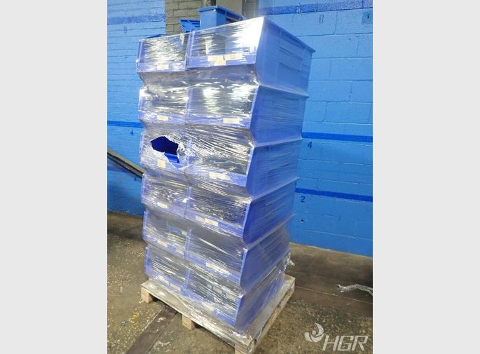  Plastic Bins