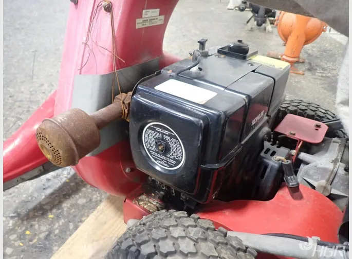 Parker Sweeper Co Gasoline Yard Vacuum