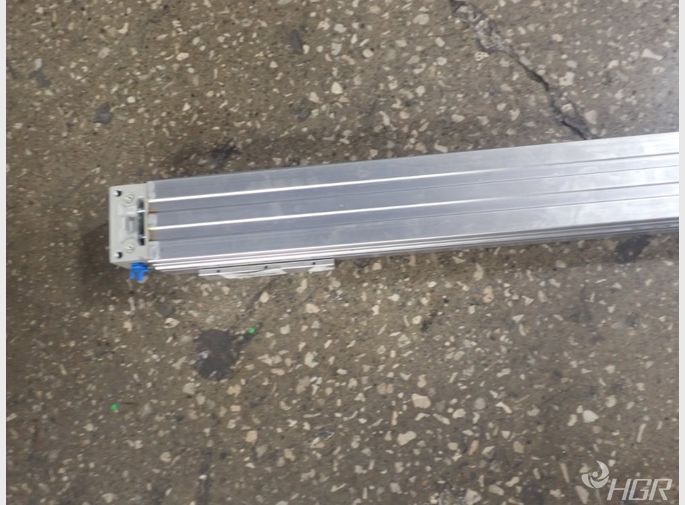 Linear Slide