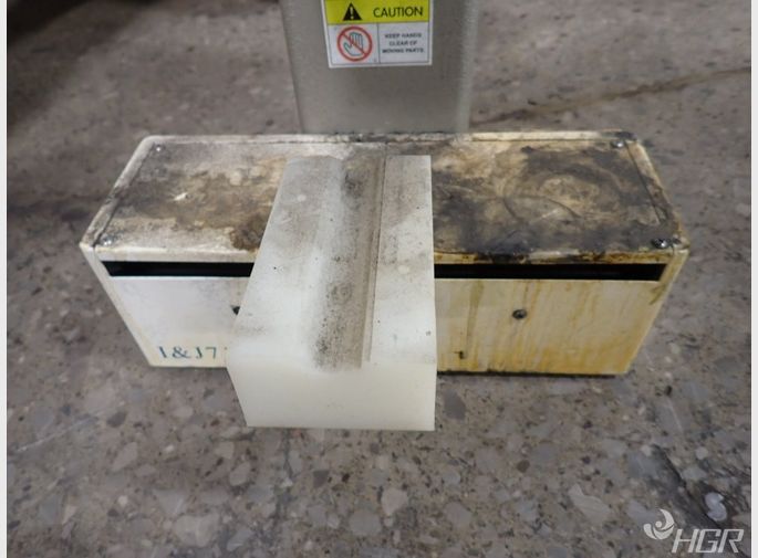 I  J Fisnar Inc Dispensing Robot