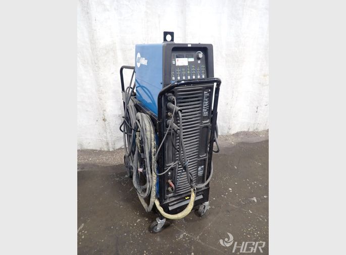 Miller Miller Dynasty 700 Welder