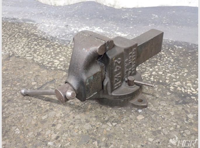 Hollands 4 12 Vise