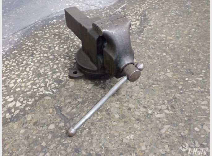 Hollands 4 12 Vise