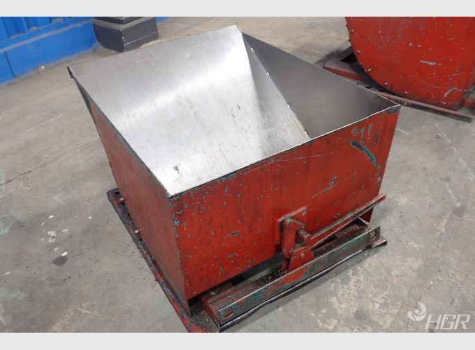  Self Dumping Hopper