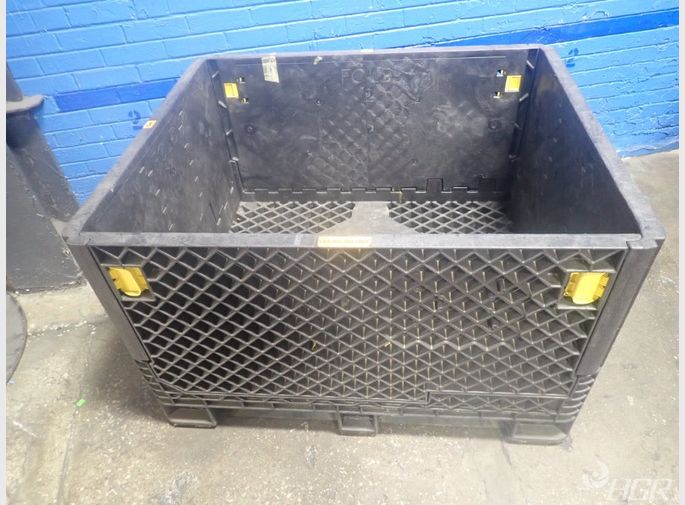  Plastic Collapsible Bin
