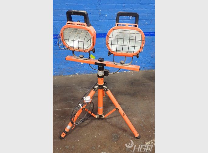 Cooper Lighting Industrial Shop Lamp