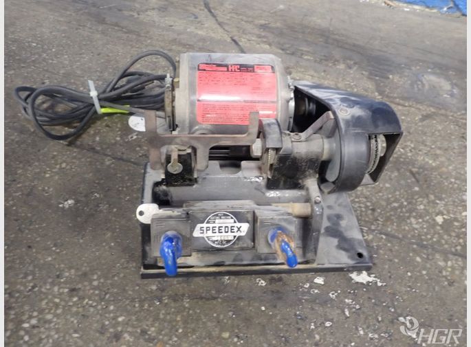 Speedex Key Cutting Machine