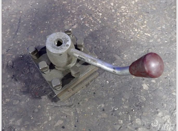  Tool Post