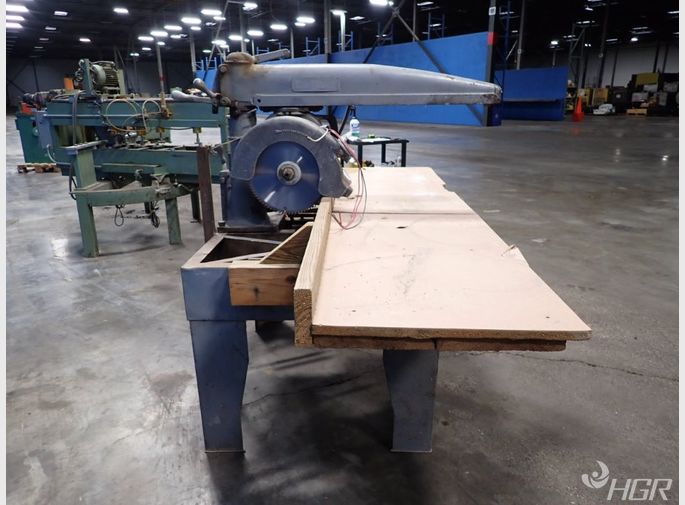 DEWALT RADIAL ARM / CROSS CUT SAW (PRE-OWNED) (CC45U) - GFP Machines