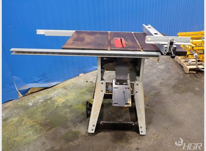 Delta Left Tilt Contractor Saw
