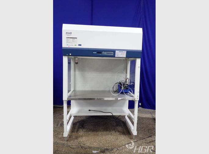 Esco Laminar Flow Cabinet