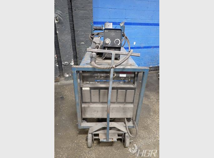 Miller Miller Deltaweld 652 Welder