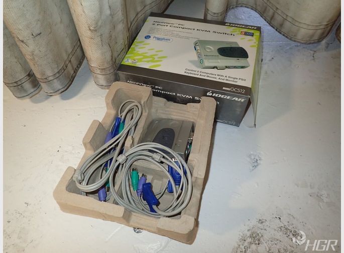 Iogear 2 Port Compact Kvm Switch