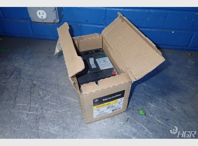 General Electric Circuit Breaker