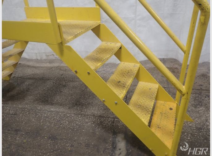  Platform Stairs 