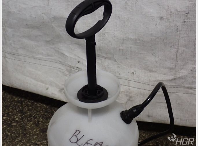 Source Sprayer Sprayer