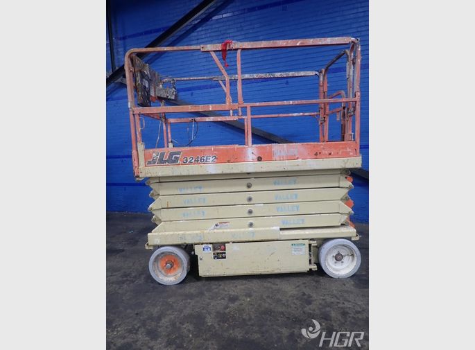 Jlg Jlg 3246e2 Platform Scissor Lift