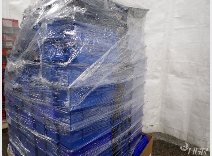  Plastic Totes
