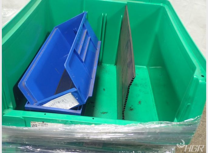  Green Plastic Totes