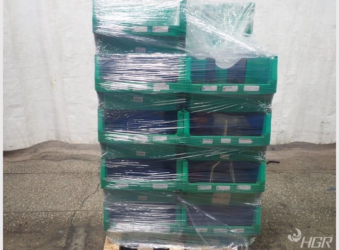  Green Plastic Totes