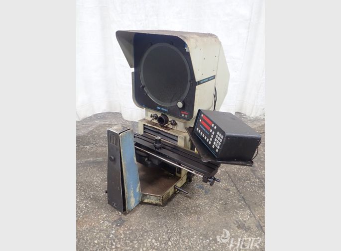 Deltronic Optical Comparitor