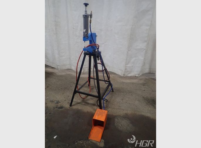 General Pneumatic Riveter