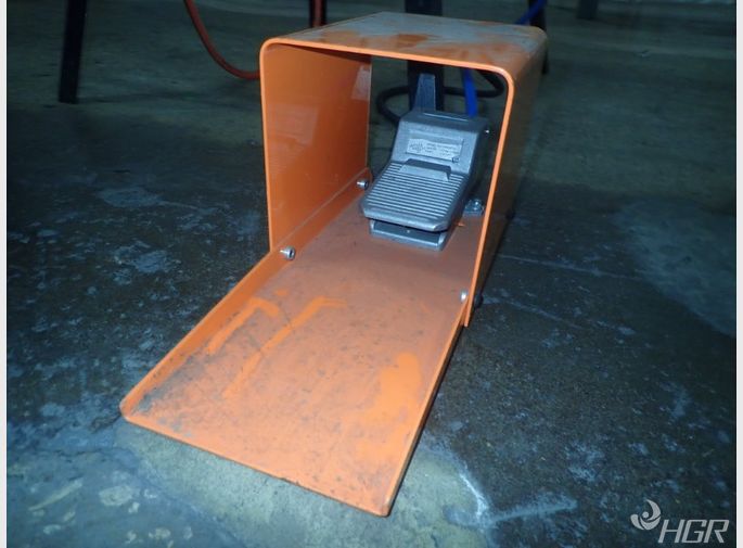 General Pneumatic Riveter