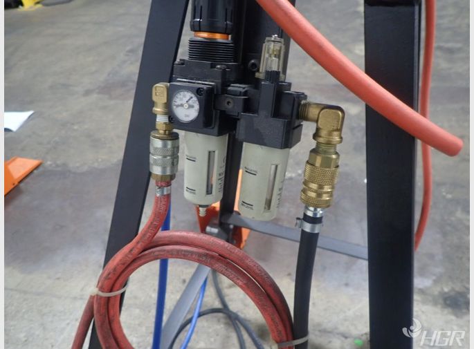 General Pneumatic Riveter