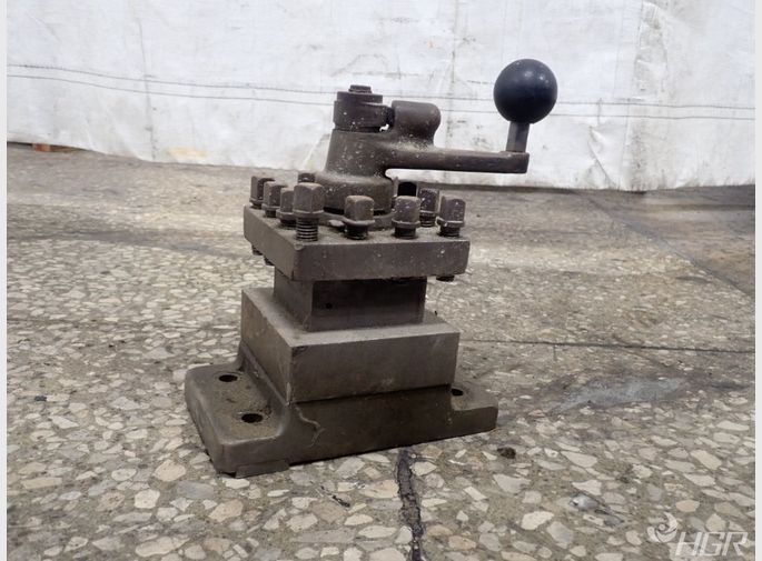  Tool Post