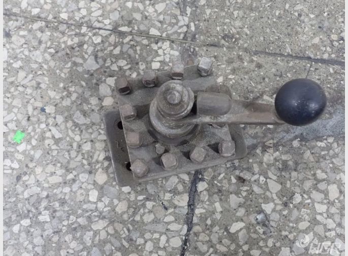  Tool Post