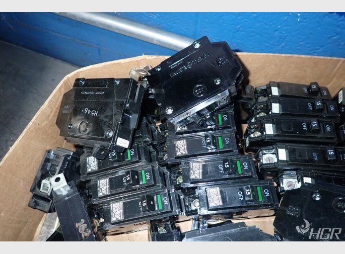 General Electric Circuit Breakers