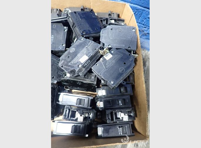 General Electric Circuit Breakers