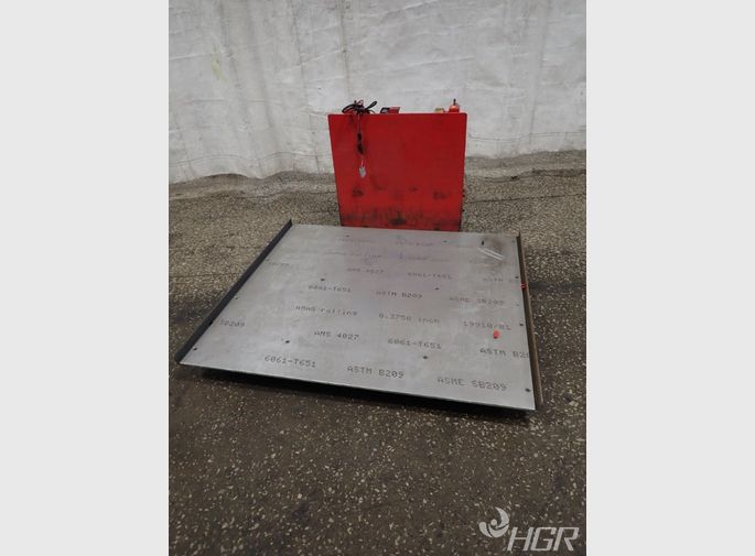 Interthor Electric Lift Table