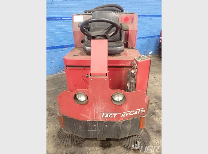 Factory Cat Factory Cat 40cxr Floor Scrubber
