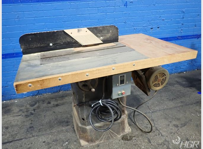 Darrajames Table Saw