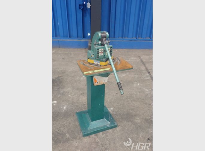 Grizzly 4 Ton Notcher