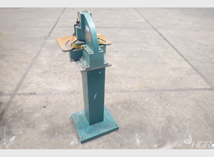 Grizzly 4 Ton Notcher