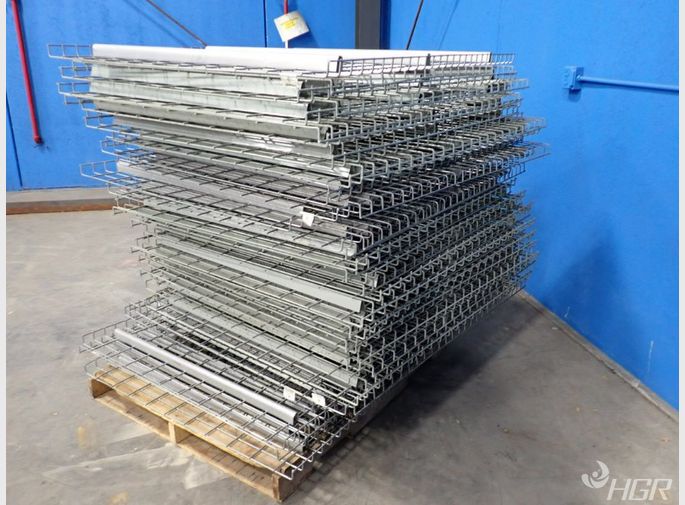  Pallet Racking  Decking